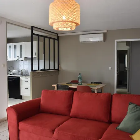 Lumineux Terrasse Piscine Apartment